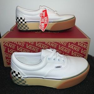 Era stacked ( white/ checkerboard)